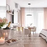 Story With Jacuzzi By Lion